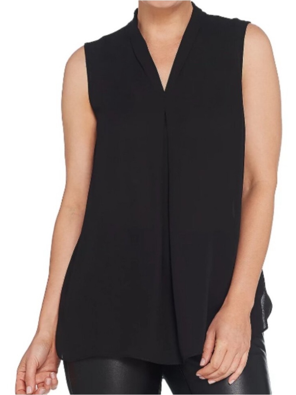 Vince Camuto Black Sleeveless V-Neck Pleat Front Tank